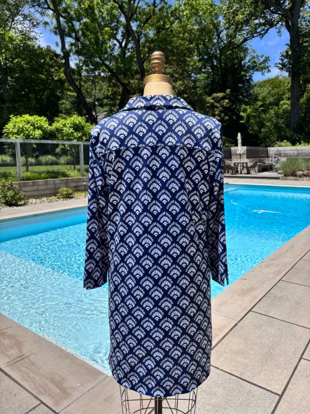 Vinyard Vines Margo UPF Shirtdress Size L - Picture 2 of 4